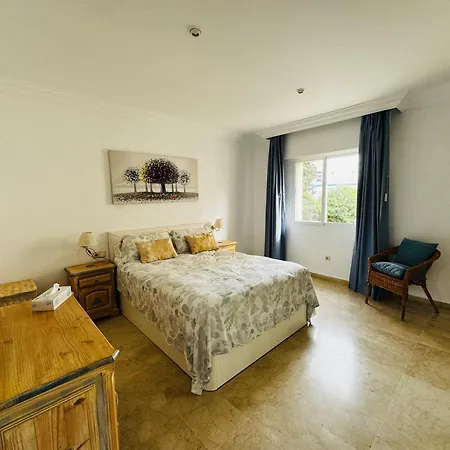 Apartmán Puerto Marina Bay *